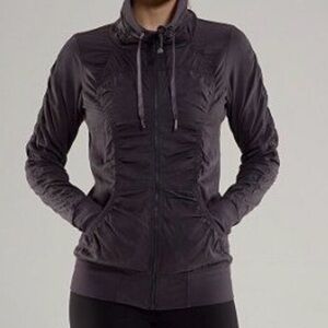 lululemon athletica Women's Reversible Black Gray Jacket Size 6
